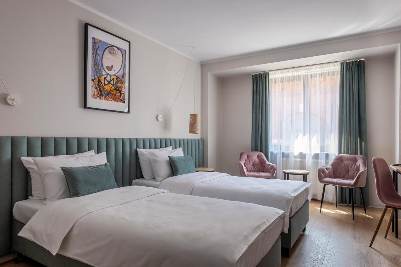 Hotel H12**** 크라쿠프 외부 사진