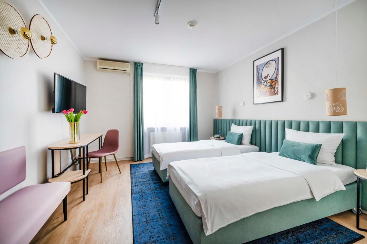 Hotel H12**** 크라쿠프 외부 사진
