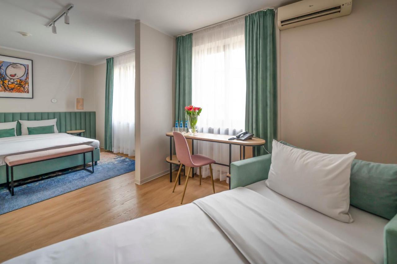Hotel H12**** 크라쿠프 외부 사진