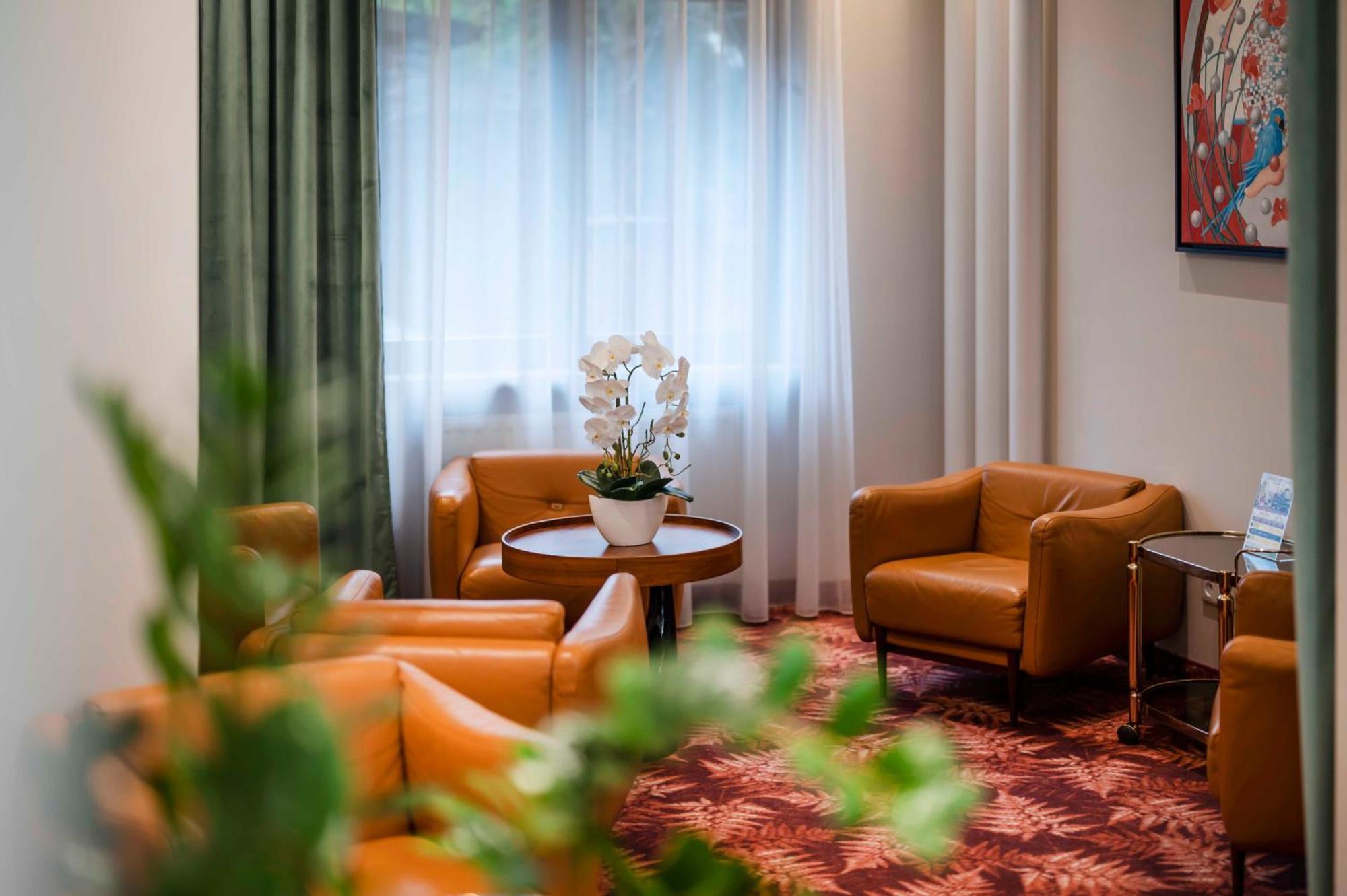 Hotel H12**** 크라쿠프 외부 사진