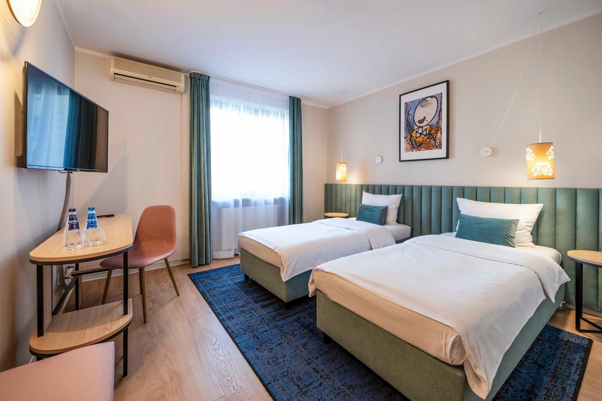 Hotel H12**** 크라쿠프 외부 사진